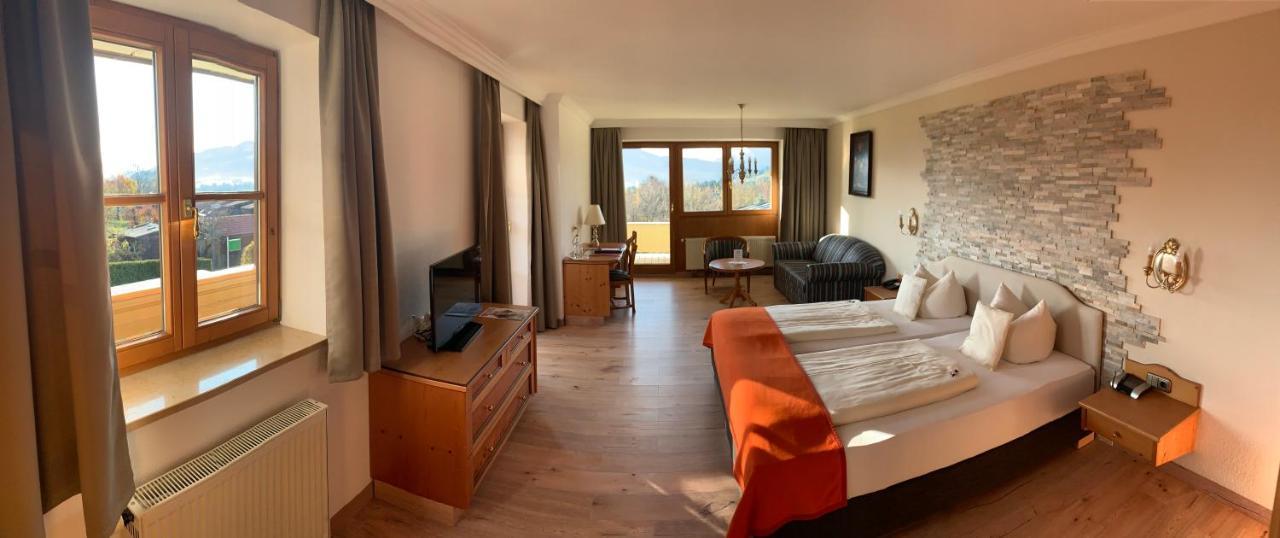 Parkhotel Tannenhof اوي ميتبرغ المظهر الخارجي الصورة